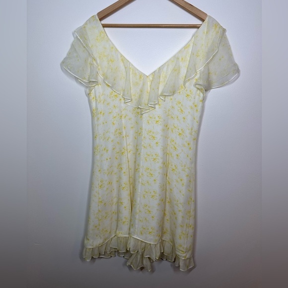 CINQ à Sept Silk Pale Yellow Floral Ruffle Georgia Dress Size 10 - Picture 8 of 8